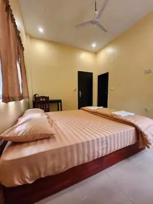 Hotel Babylon Angkor *